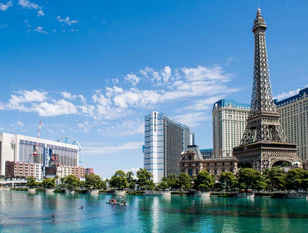 Las Vegas during the day. Many years ago, you probably wouldn't have thought of Las Vegas as being a great family vacation spot. But, in a September 9 article about all that Las Vegas has to offer, the experts at CNN say Vegas is in a new era of being a "Family-Friendly Vegas 2.0."