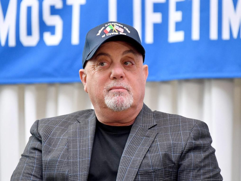 Billy Joel Announces New Single 'Turn The Lights Back On'